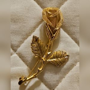 AAI Vintage Goldtone Rose Brooch Pin with Mesh Petals, 2.25"